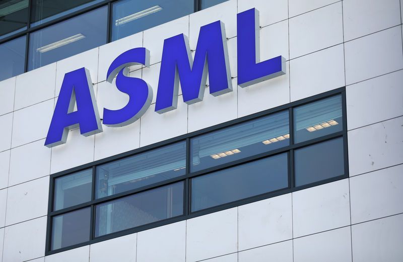 ASML发布强劲财报，预计芯片需求下半年回暖